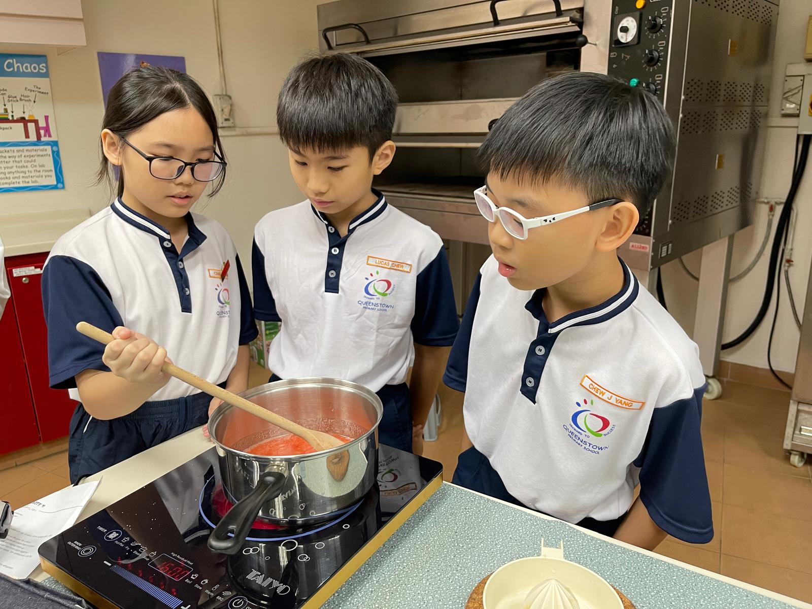 8.	A Science adventure – from exploring flower parts at the Science Centre to making our own jam!